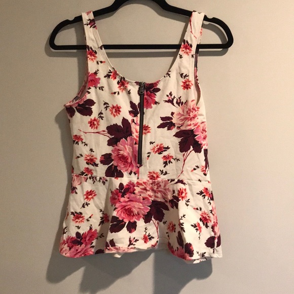 Express floral peplum tank - Picture 2 of 3